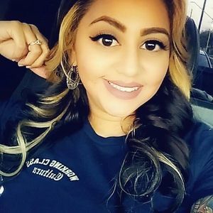 Meet your Posher, Cynthia